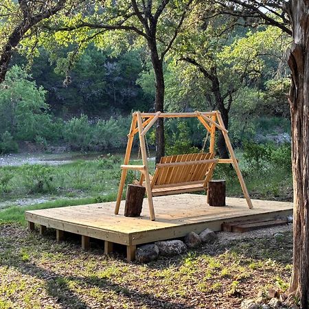 Tiny House - Our Little Piece Of Paradise Lakehills Exteriör bild